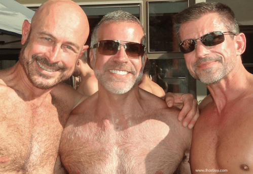 Manhunt Pool Party Men 2