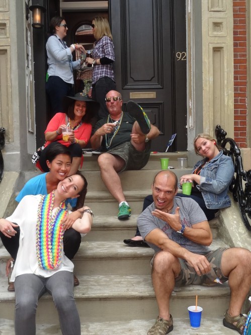 Can you spot the Top Chef at this Stoop Party?