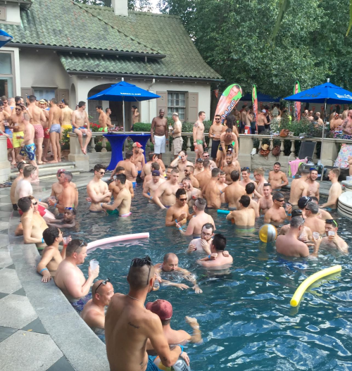 Manhunt, Manhunt Mansion