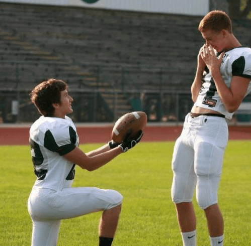 football humor, funny football picture