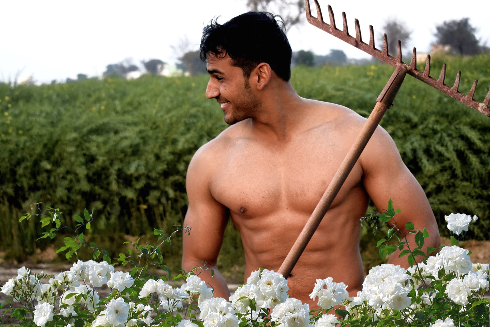 World Naked Gardening Day is May 1st | BosGuy